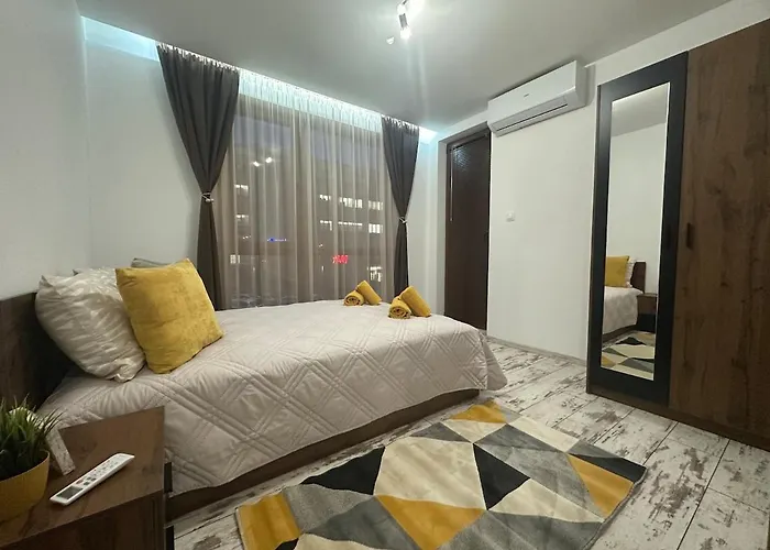 Le Bijou мол плаза *